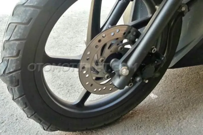 Ban Motor Jadi Benjol Gara-gara Ditambal Pas Bocor, Mekanik Ungkap Faktanya